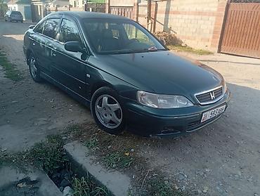 супорт ипсум: Honda Accord: 2000 г., Кол менен иштөөчү, Седан — 1
