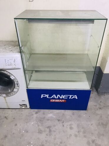 шкаф витринный: Стеклянная торговая витрина «PLANETA GSM» - Прямоугольная витрина с