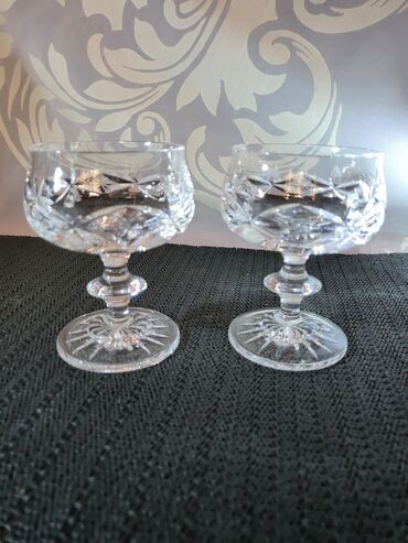 Čaše: Case za dvoje,kristal,rucni rad za zestoko pice iz 70ih. Case su na lalafo.rs — 3 Čaše: Case za dvoje,kristal,rucni rad za zestoko pice iz 70ih. Case su — 3