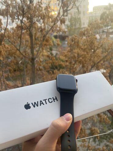 эпл вотч се 2: Apple Watch se2 
В идеальном состоянии 
100%акб
Коробка все есть