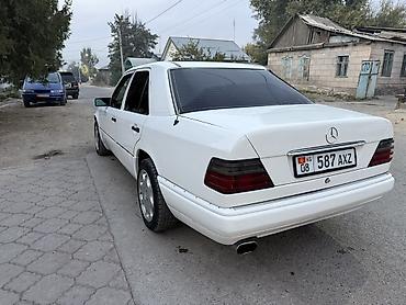 топливный бак мерседес 124: Mercedes-Benz W124: 1988 г., Автомат, Седан — 4