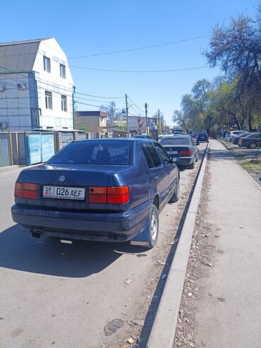 волсваген вента: Volkswagen Vento: 1.8 л | 1992 г. | Седан at lalafo.kg волсваген вента: Volkswagen Vento: 1.8 л | 1992 г. | Седан