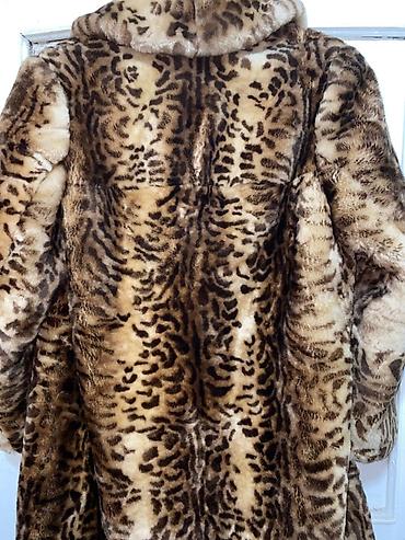 Шубы: Шуба мутон, из Греции, длинна шубы ниже колена, 54 размер, шерсть — 8