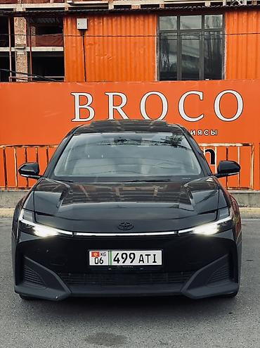 Toyota: Toyota bZ3: 2025 г., Автомат, Электромобиль, Лифтбек — 3
