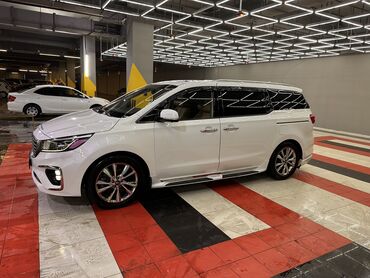 Kia: Kia Carnival: 2020 г., 2.2 л, Типтроник, Дизель, Минивэн