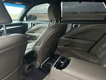 корейский опалобки: Kia K8: 2022 г., 1.6 л, Автомат, Гибрид, Седан — 10