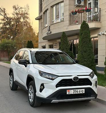 avalon 2017: Toyota RAV4: 2021 г., 2.5 л, Автомат, Бензин, Кроссовер — 3