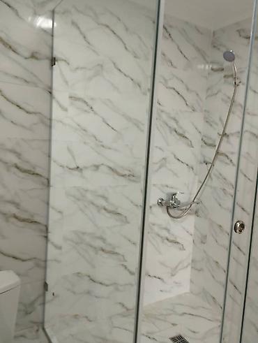 Душевые перегородки и ограждения: Душевые кабины в Бишкеке душевая перегородка стеклянные — 26