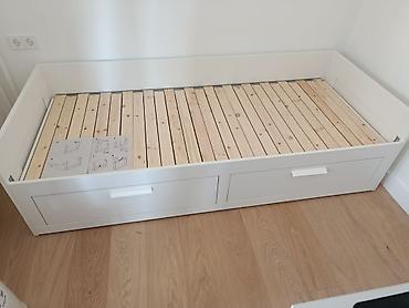 lenjivac: Montiranje svih vrsta Ikea Kreveta kao i svog ostalog namestaja . Kao — 1