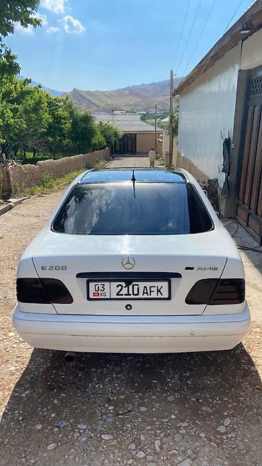 audi 100: Mercedes-Benz E-Class: 1998 г., 2 л, Автомат, Бензин, Седан — 5