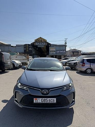 Toyota Corolla: 2023 г., 1.8 л, Автомат, Гибрид, Седан