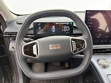 range over: Geely Galaxy E5: 2026 г., Робот, Электромобиль, Кроссовер — 6
