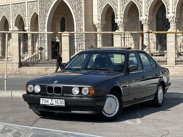 задняя камера для автомобиля: BMW 5 series: 1991 г., 2 л, Механика, Бензин, Седан