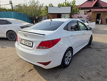 Hyundai: Hyundai Solaris: 2016 г., 1.6 л, Автомат, Бензин, Седан — 4