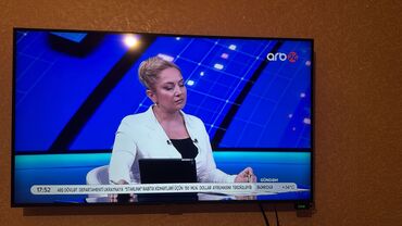 samsung tv smart: Smart Tv 109 ekran yutub netfilks fles kart her bir funksiyası var