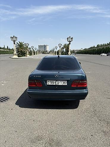 фургоны категории б: Mercedes-Benz E-Class: 2.4 л | 2000 г. Седан — 6