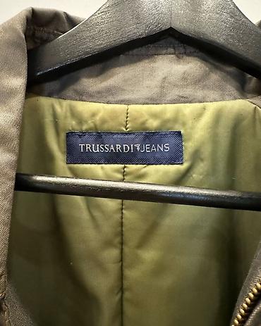 trussardi: Trussardi Jeans qadın gödəkçəsi - Model: TRS Evolution xətti, Made in — 2
