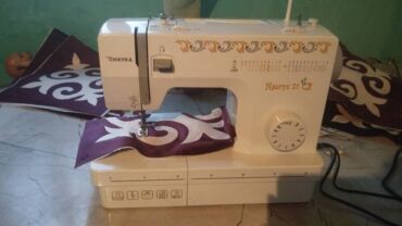 купить бу ноутбук в бишкеке: Тигүүчү машина Chayka, Электромеханикалык, Автомат