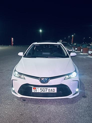 тойота аква гибрид: Toyota Corolla: 2021 г., 1.8 л, Автомат, Гибрид, Седан — 1