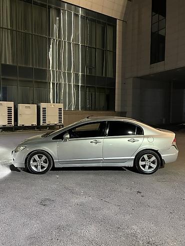 honda strim: Honda Civic: 2006 г., 1.8 л, Автомат, Бензин, Седан — 3