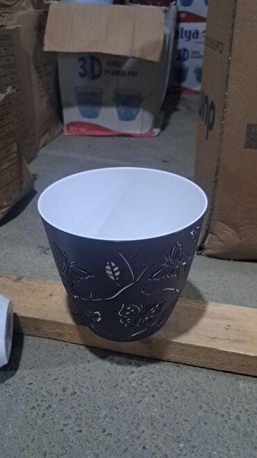 Bitkilər üçün dibçəklər: Dipcək dipcek qablar dipcek qablari gul qabilar Her razmerde ve ferqli — 10