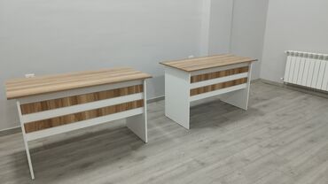 должность офис менеджера: Новый, Для сотрудника, Квадратный стол