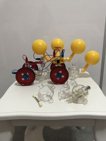 igračke za decu: Edukativni automobil Nema ostecenja moze se sklapati na razne