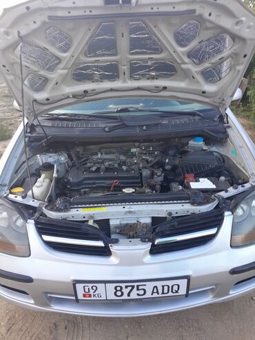 машины на разбор: Nissan Almera Tino: 2001 г., 1.8 л, Механика, Бензин, Универсал