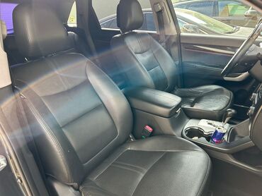 Kia: Kia Sorento: 2 l | 2010 il Ofrouder/SUV — 12