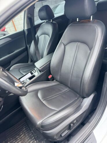 Hyundai: Hyundai Sonata: 2021 г., 2 л, Автомат, Газ, Седан — 11