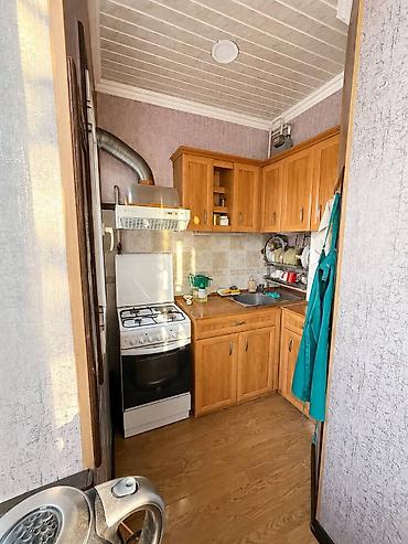 в цум: 3 комнаты, 70 м², Цум Индивидуалка, 5 этаж, Старый ремонт — 10