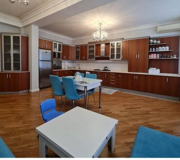 Yeni tikili: 4 otaqlı, Yeni tikili, m. Gənclik, 186 kv. m — 2