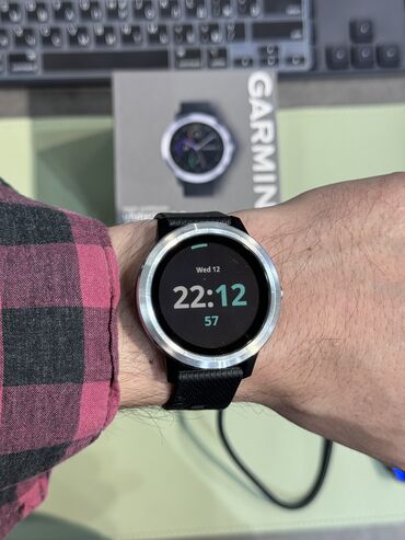 часы garmin: Garmin VivoActive 3, хорошее состояние. В Комплекте зарядное