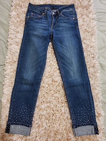 Farmerke: Ženske farmerice od tamno-plavog teksasa sa ravnim krojem i srednjim na lalafo.rs — 2 Farmerke: Ženske farmerice od tamno-plavog teksasa sa ravnim krojem i srednjim — 2