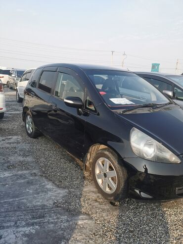 авто црв: Honda Fit: 2005 г., 1.3 л, Автомат, Бензин, Хэтчбэк