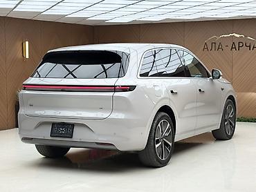 Lixiang: Lixiang L6: 2024 г., 1.5 л, Автомат, Электромобиль — 6