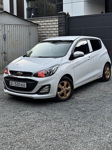 Chevrolet Spark: 2019 г., 1 л, Вариатор, Бензин, Хэтчбэк