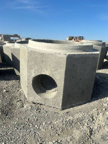 beton piltə: Beton konstruksiya istehsalı mövzsunda zavodumuz artıq 10 ildir ki, öz