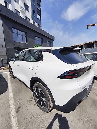 чери фора: Changan Qiyuan Q05: 2026 г. — 3