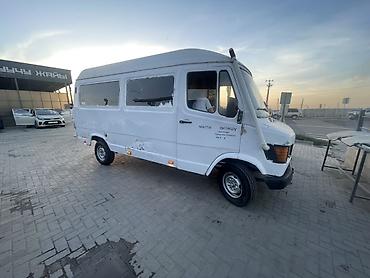 transporter multivan: Грузовой фургон Mercedes-Benz T1 (примерно 207/307/309/310) с высоким — 1