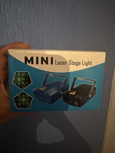 mini lazer: Mini lazer səhnə işığı, otağınızda və ya tədbirlərinizdə əyləncəli və