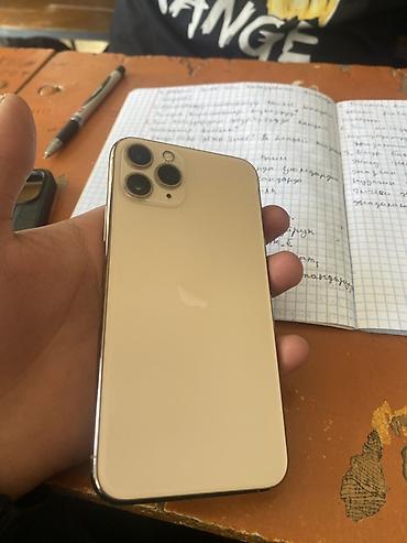 тайотв краун: IPhone 11 Pro золотой
Идеально 
Помят 64 
АКБ 74 
Все оригинал — 1