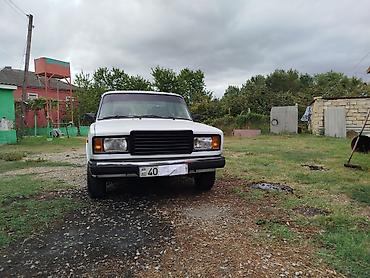 VAZ (LADA): Lada 2107, ağ rəng, sedan kuzov. Klassik dizaynlı, arxa ötürücülü — 1