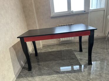 письменный стол: Классический стол, Нераскладной, Дерево, Прямоугольный стол