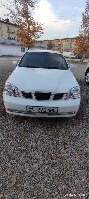 Daewoo: Daewoo Lacetti: 2003 г., 1.5 л, Механика, Бензин, Седан