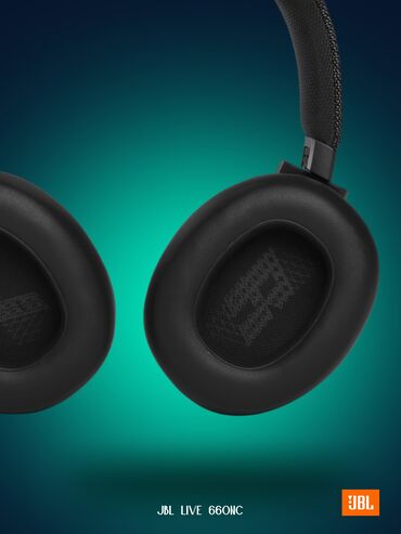 Графические дизайнеры: Графический дизайнер — 16