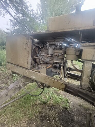 Зерноуборочные комбайны: Зерноуборочный комбайн самоходного типа, предназначенный для уборки at lalafo.kg — 13 Зерноуборочные комбайны: Зерноуборочный комбайн самоходного типа, предназначенный для уборки — 13