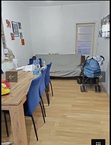 2 stolice i sto za terasu: Na prodaju kuća u mesto Aradac (Zrenjanin) Za dodatne informacije — 6