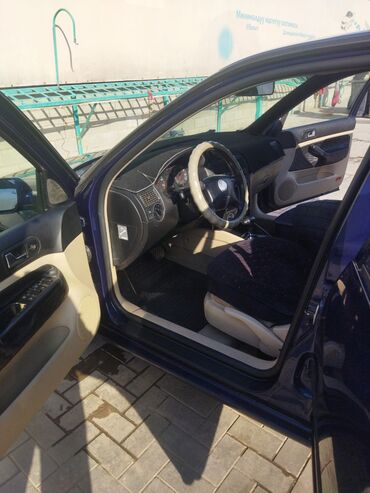 Volkswagen: Volkswagen Golf: 2004 г., 1.6 л, Автомат, Бензин, Хэтчбэк — 11