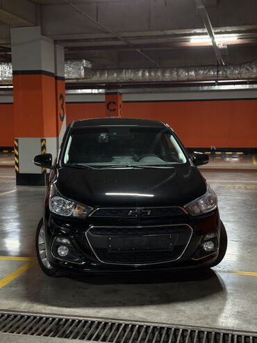 автомобили в рассрочку без первоначального взноса: Chevrolet Spark: 2016 г., 1 л, Вариатор, Бензин, Хэтчбэк